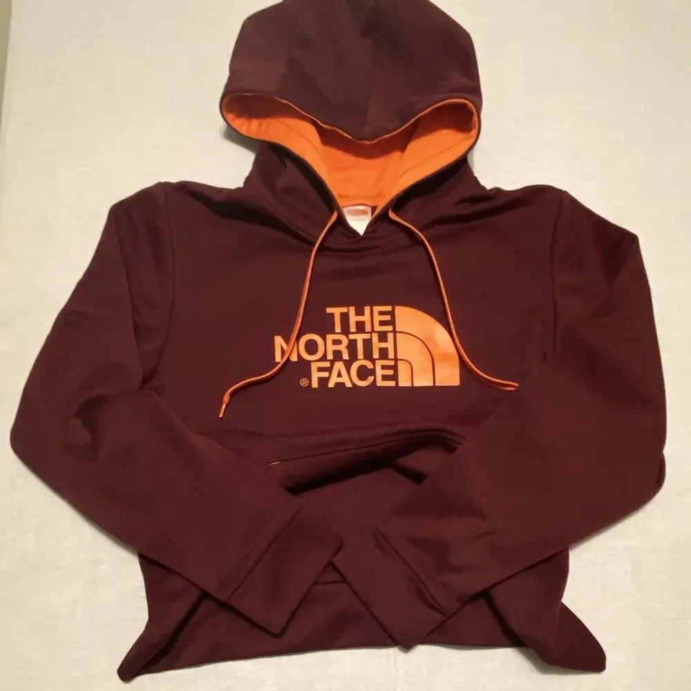 The North Face Men's Burgundy Pullover Hoodie L/G Polyester Pockets Logo